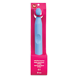 Boye Plastic Crochet Hook - Jumbo US T, 30 mm - front of packaging
