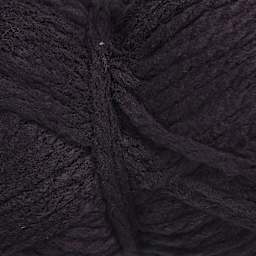 Pepperell Jumbo Roving 3-Ply Craft Yarn - 8 oz, 150 yds, Black - close-up