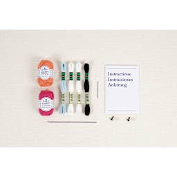 DMC Amigurumi Ocean Life Kit - Clownfish, kit contents
