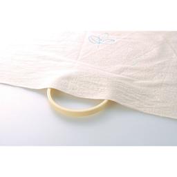 Clover Embroidery Hoop - Small, 4.75" with fabric not hooped