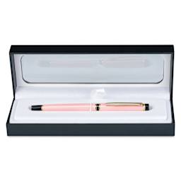 Pilot Grance Fountain Pen - Light Pink, inside of the case