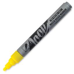 Loop Water-Based Acrylic Marker - Barcelona, 4 mm (cap off)
