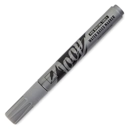 Loop Water-Based Acrylic Marker - Tampa, 4 mm (cap on)