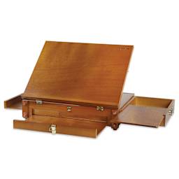 Jullian Travel Pochade Box, front view with opened compartments. 
