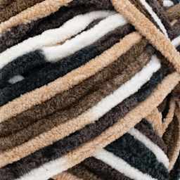 Lion Brand Cover Story Favorite Blanket Yarn - S'mores, 10.5 oz close up to show texture
