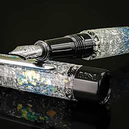 Benu Euphoria Fountain Pen - Vodka on the Rocks, close-up of the nib (image shows a different size nib)