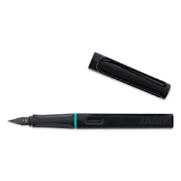 Lamy Safari Multi Ring Fountain Pen Set - Black, Medium Nib, cap off