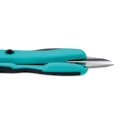 Singer ProSeries Thread Snips close-up of snips side view