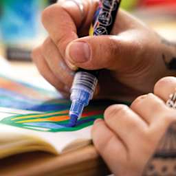 Liquitex Acrylic Marker bullet tip in use