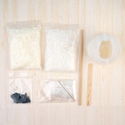 John Bead Twine Knot Candle Making Kit contents