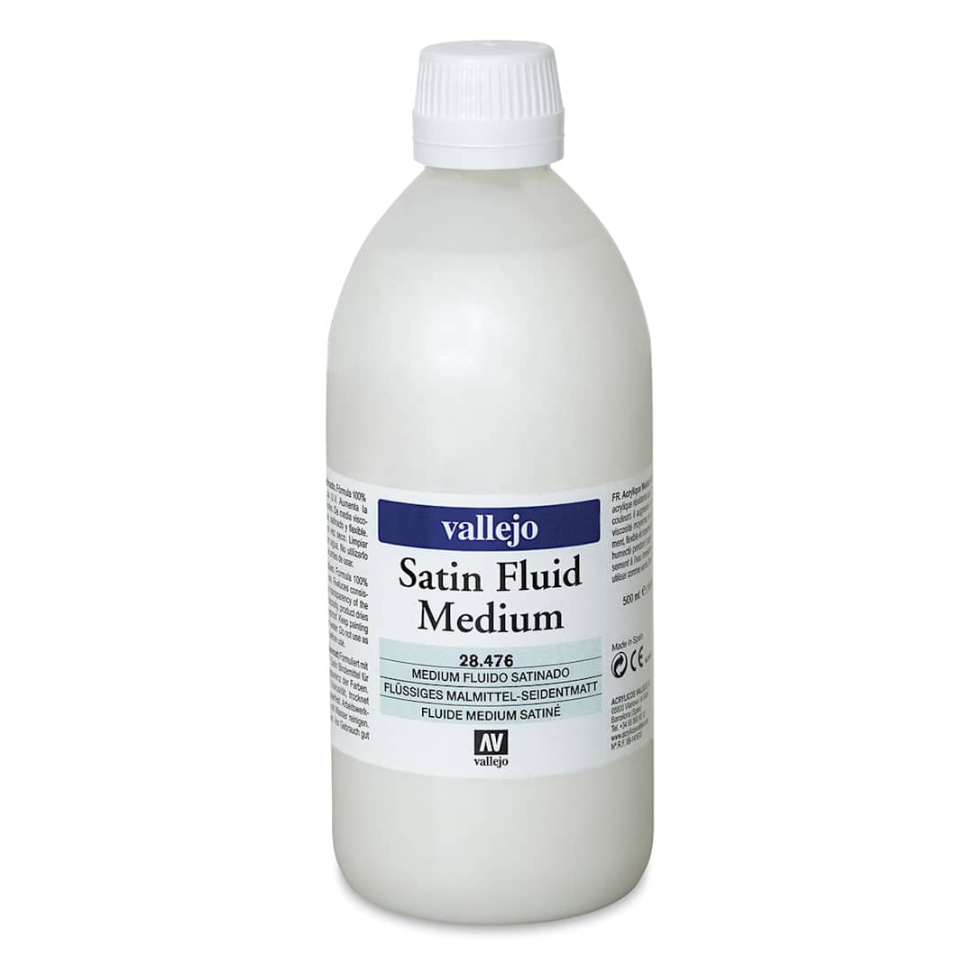 Open in modal - Vallejo Acrylic Fluid Medium - Front of 500 ml Satin Finish Medium bottle