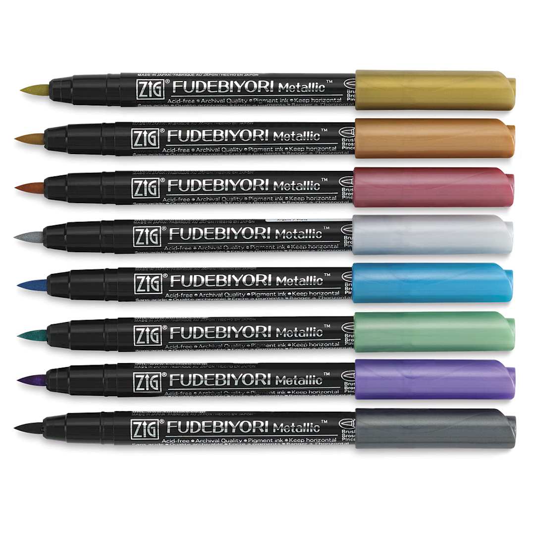 Open in modal - Kuretake Zig Fudebiyori Brush Pens - Set of 8 Metallics shown horizontally and uncapped