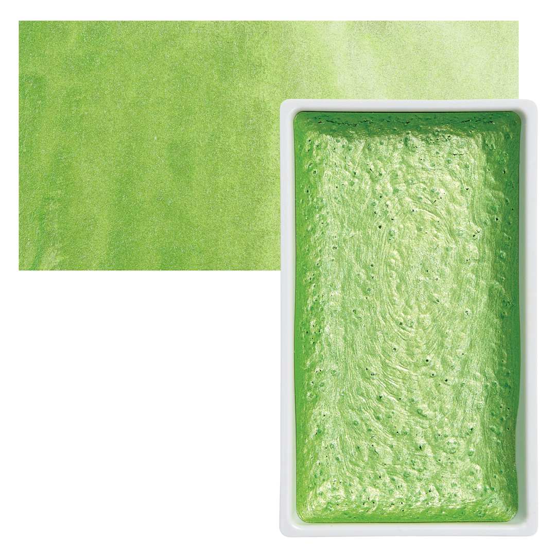 Open in modal - Kuretake Gansai Tambi Watercolor Pan - Pearl May Green pan and swatch
