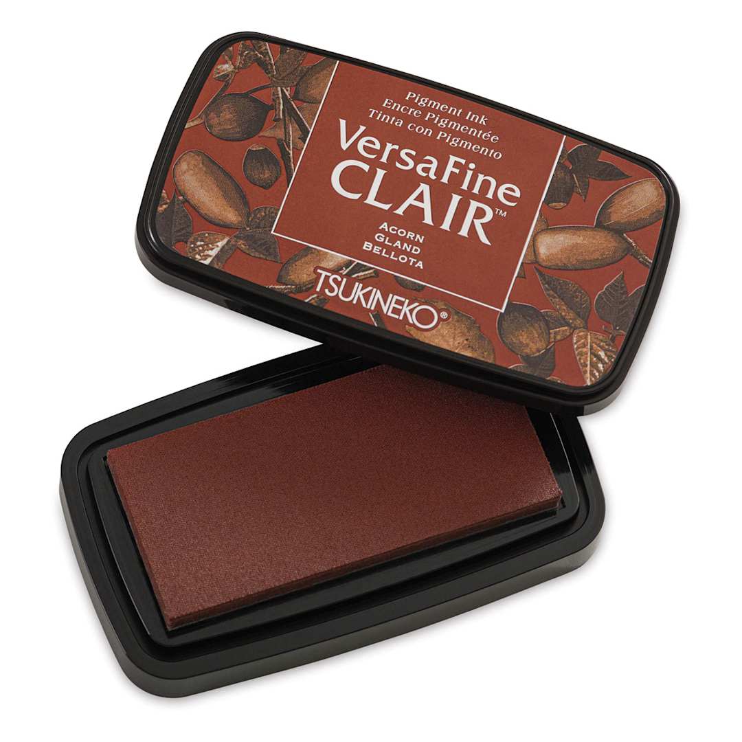 Open in modal - VersaFine Clair Ink Pad - Acorn with lid off