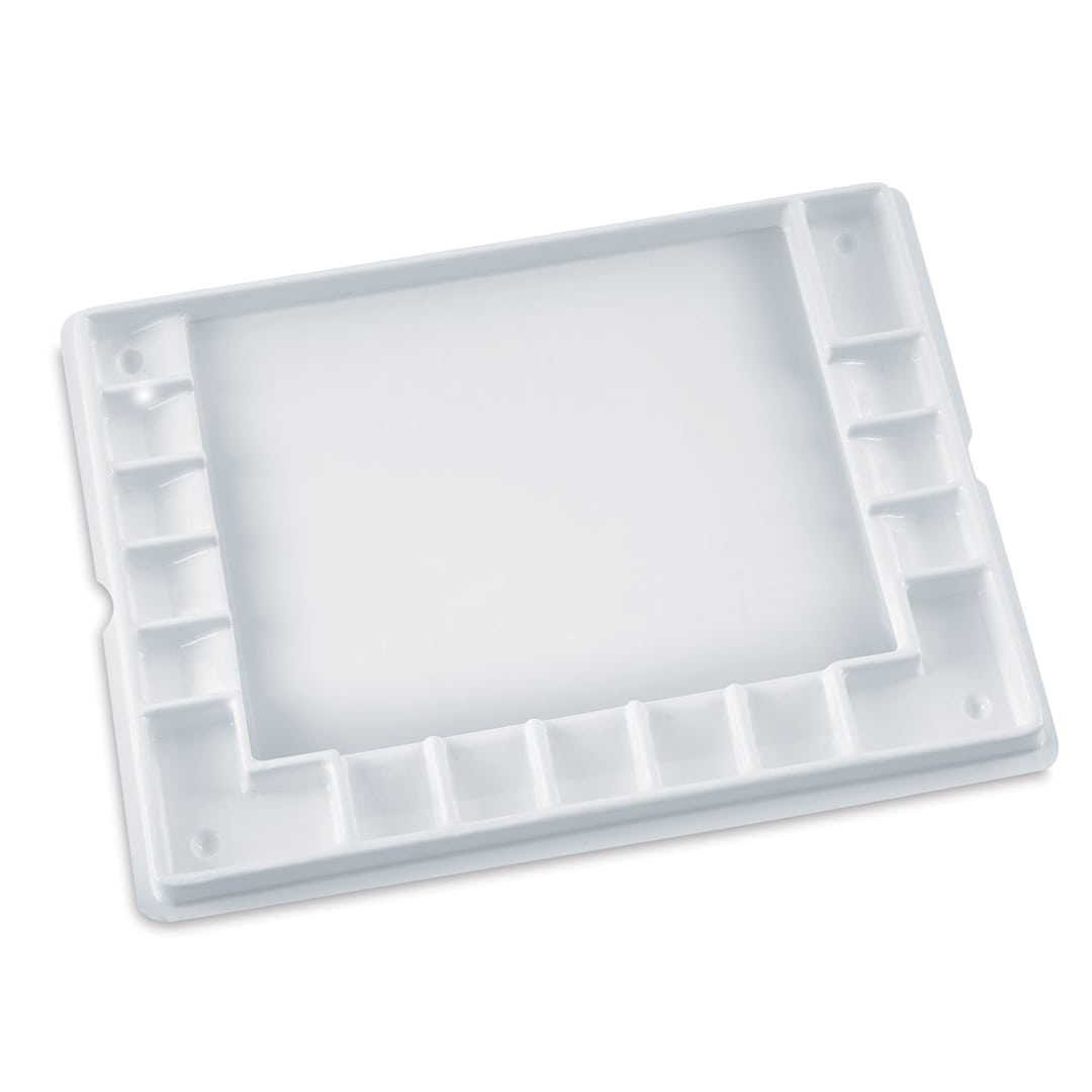 Open in modal - Tom Lynch Speedball Watercolor Palette - Top view of palette showing mixing area and 16 wells