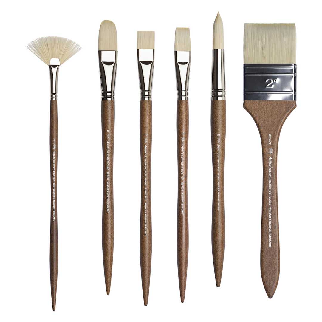 Open in modal - Winsor & Newton Artists' Oil Synthetic Hog Brushes (full length)