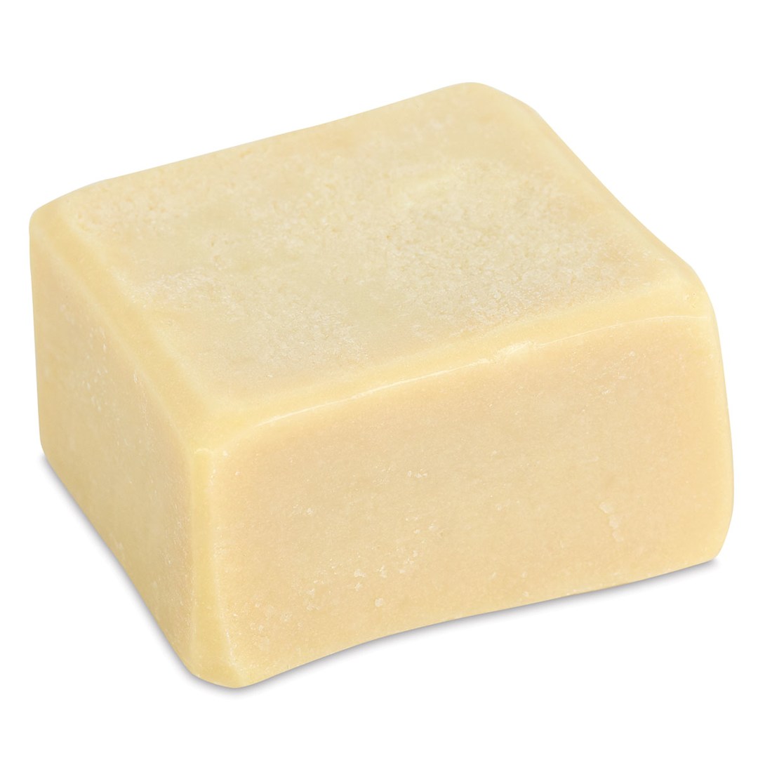 Open in modal - Chelsea Classical Studio Lavender & Olive Oil Soap - Slightly angled view of bar of Soap
