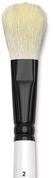 Open in modal - Winsor & Newton Goat Hair Wash Brushes - Closeup of tip of Wash Brush
