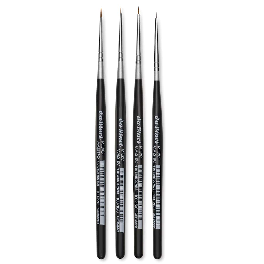 Open in modal - Da Vinci Micro Maestro Kolinsky Brushes - Round, Short Handle, Set of 4, laid out
