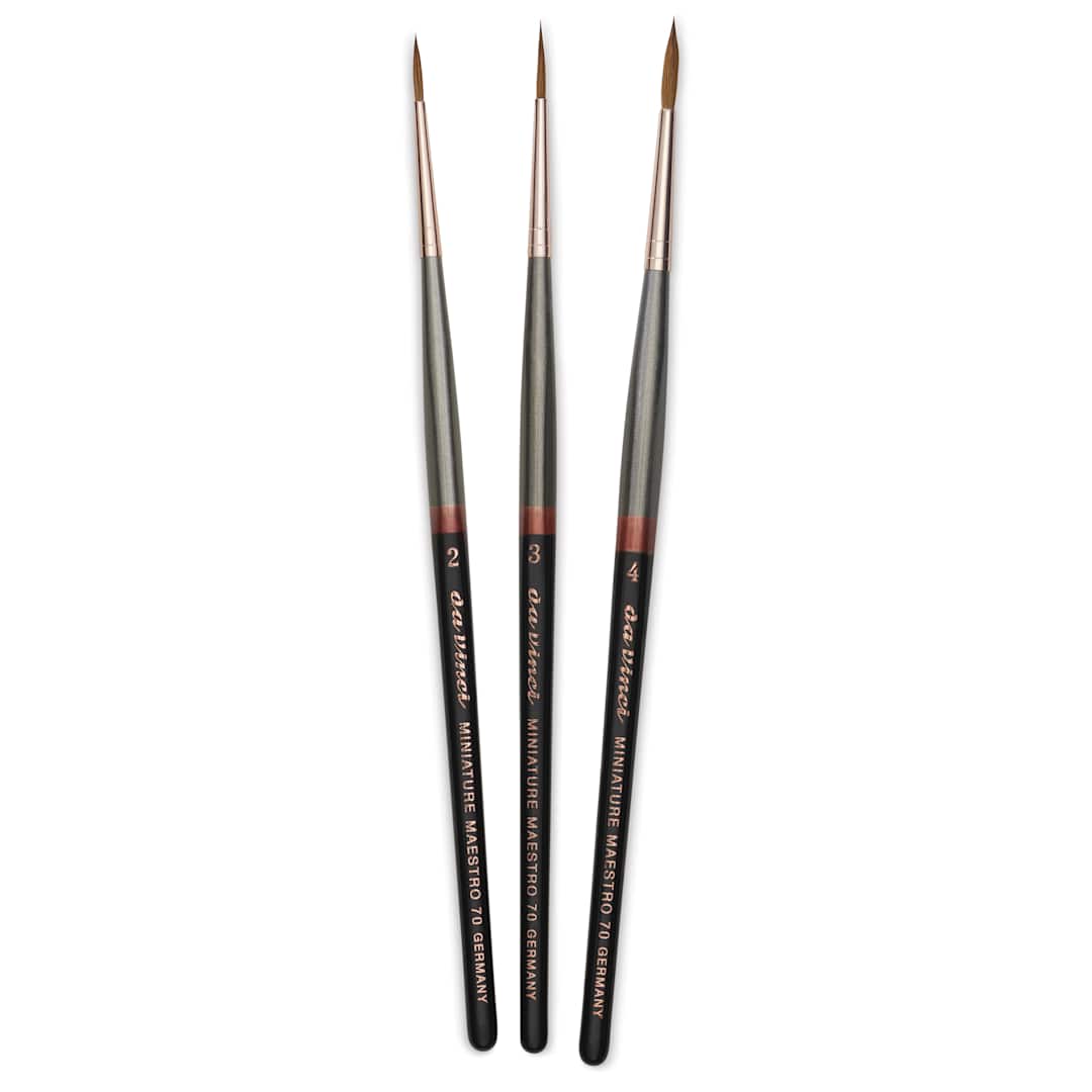 Open in modal - Da Vinci Maestro Kolinsky Miniature Brushes - Extra Long, Round Pointed, Set of 3
