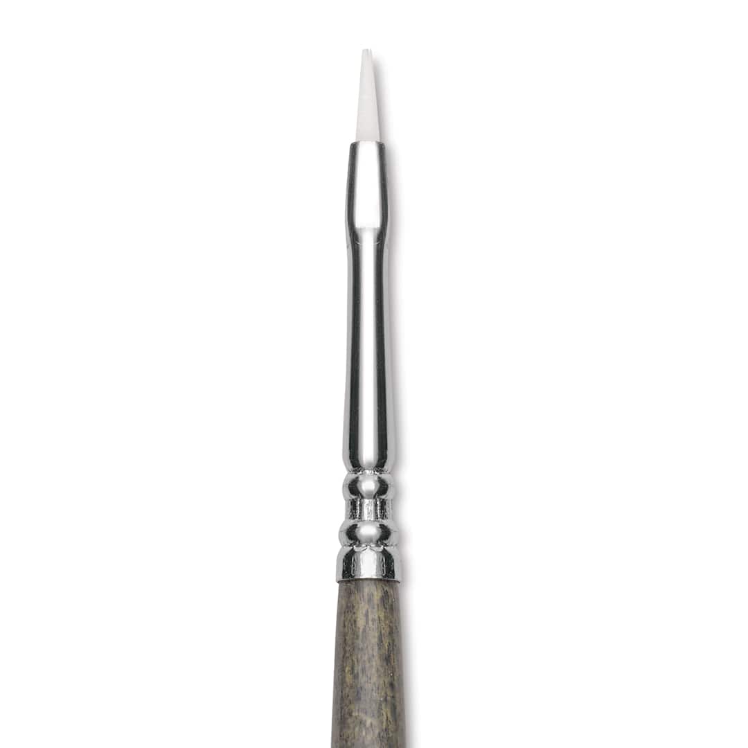 Open in modal - Escoda Perla Toray White Synthetic Brush - Bright, Short Handle, Size 1 (Close-up of brush)
