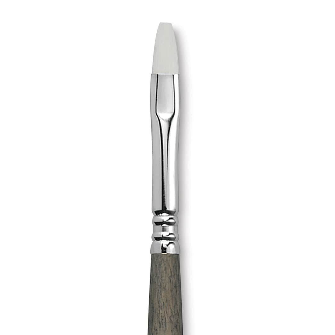 Open in modal - Escoda Perla Toray White Synthetic Brush - Bright, Short Handle, Size 8 (Close-up of brush)