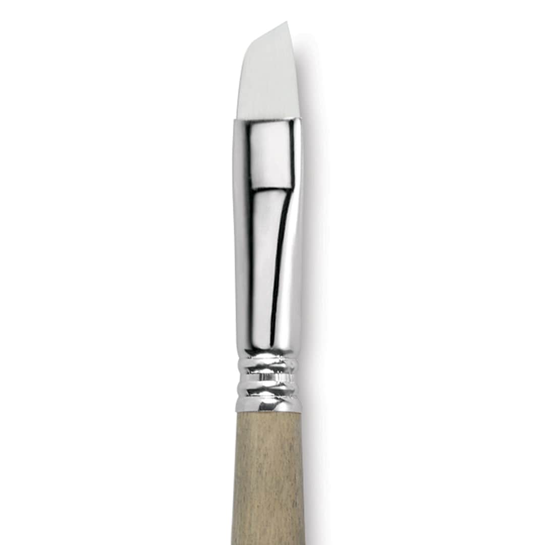 Open in modal - Escoda Perla Toray White Synthetic Brush - Angular, Short Handle, Size 14 close up