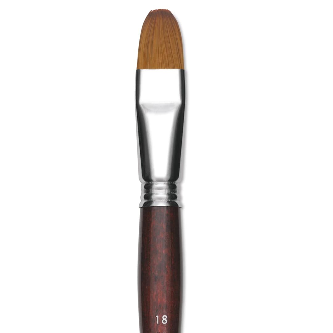 Open in modal - Escoda Prado Tame Synthetic Brush - Bright, Short Handle, Size 18 (Close-up of brush)