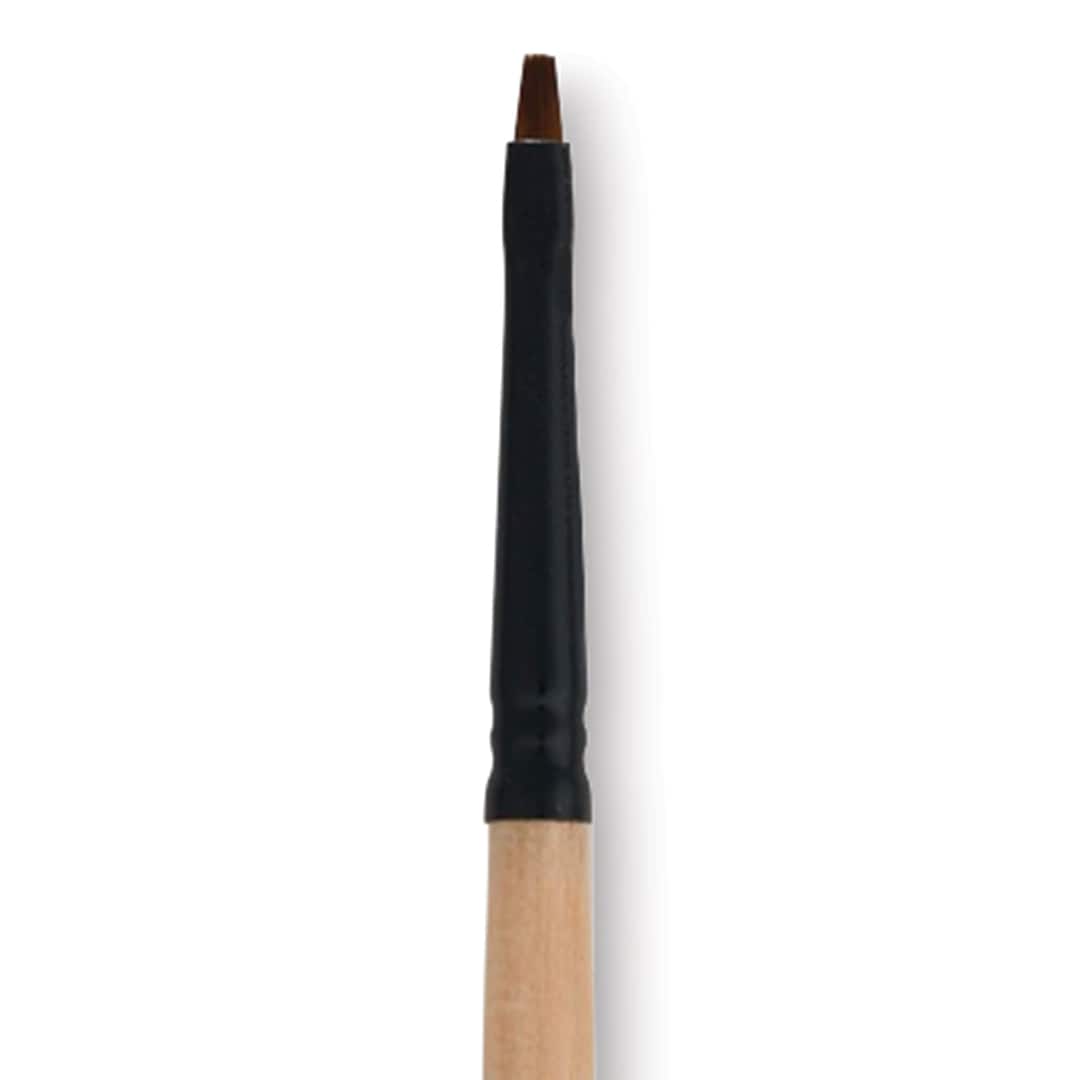 Open in modal - Dynasty Black Gold Brush - Chisel Blender, Short Handle, Size 0 close up