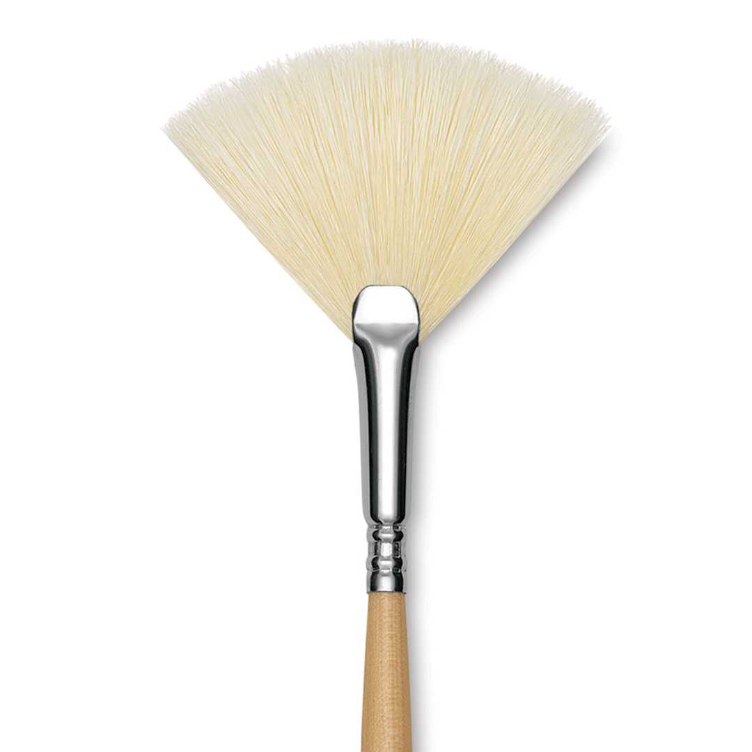 Open in modal - Escoda Clasico Chungking White Bristle Brush - Fan, Long Handle, Size 4 close up