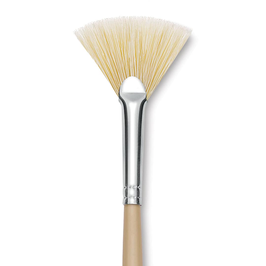 Open in modal - Robert Simmons Signet Brush - Fan Blender, Long Handle, Size 2 close up
