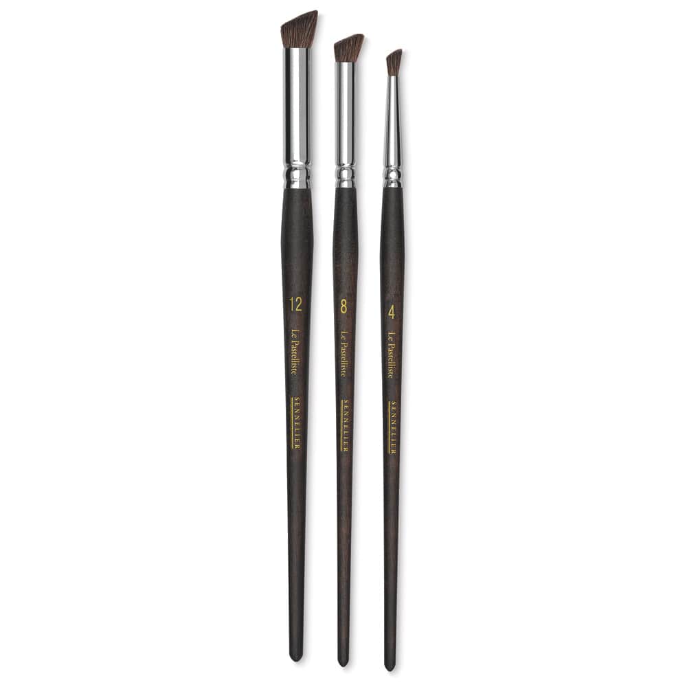Open in modal - Sennelier Le Pastelliste Brushes - Set of 3 angle cut brushes shown upright