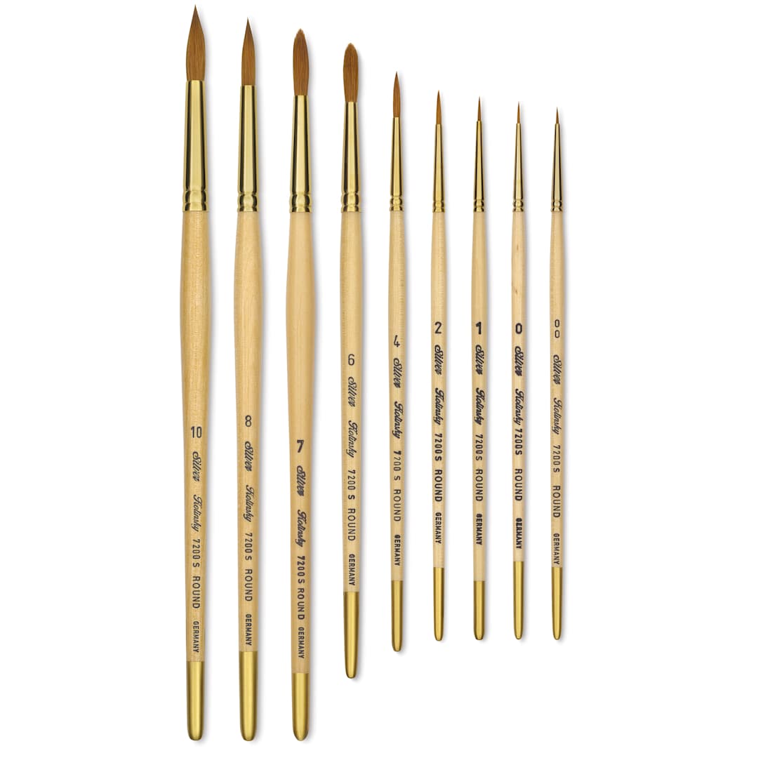 Open in modal - Silver Brush Silver Kolinsky Red Sable Brushes, 9 Round brushes spread out