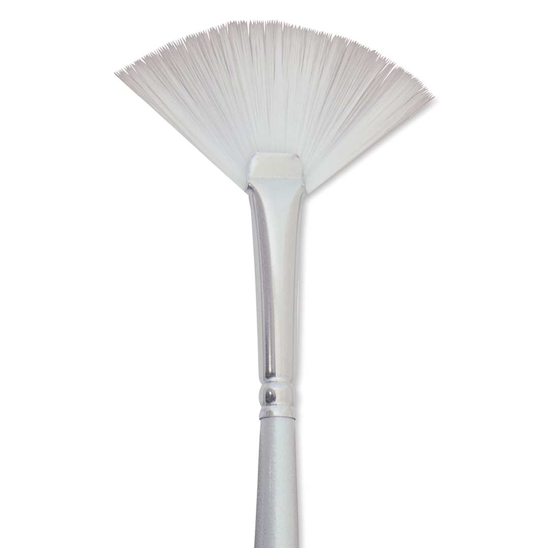Open in modal - Silver Brush Silverwhite Synthetic Brush - Fan, Short Handle, Size 2 close up