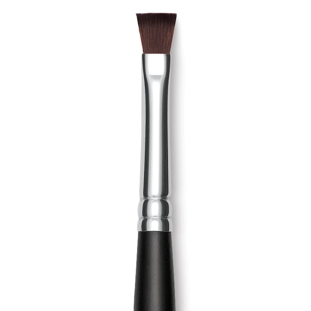 Open in modal - Raphaël Soft Aqua Brush - Flat, Size 6, Short Handle close up