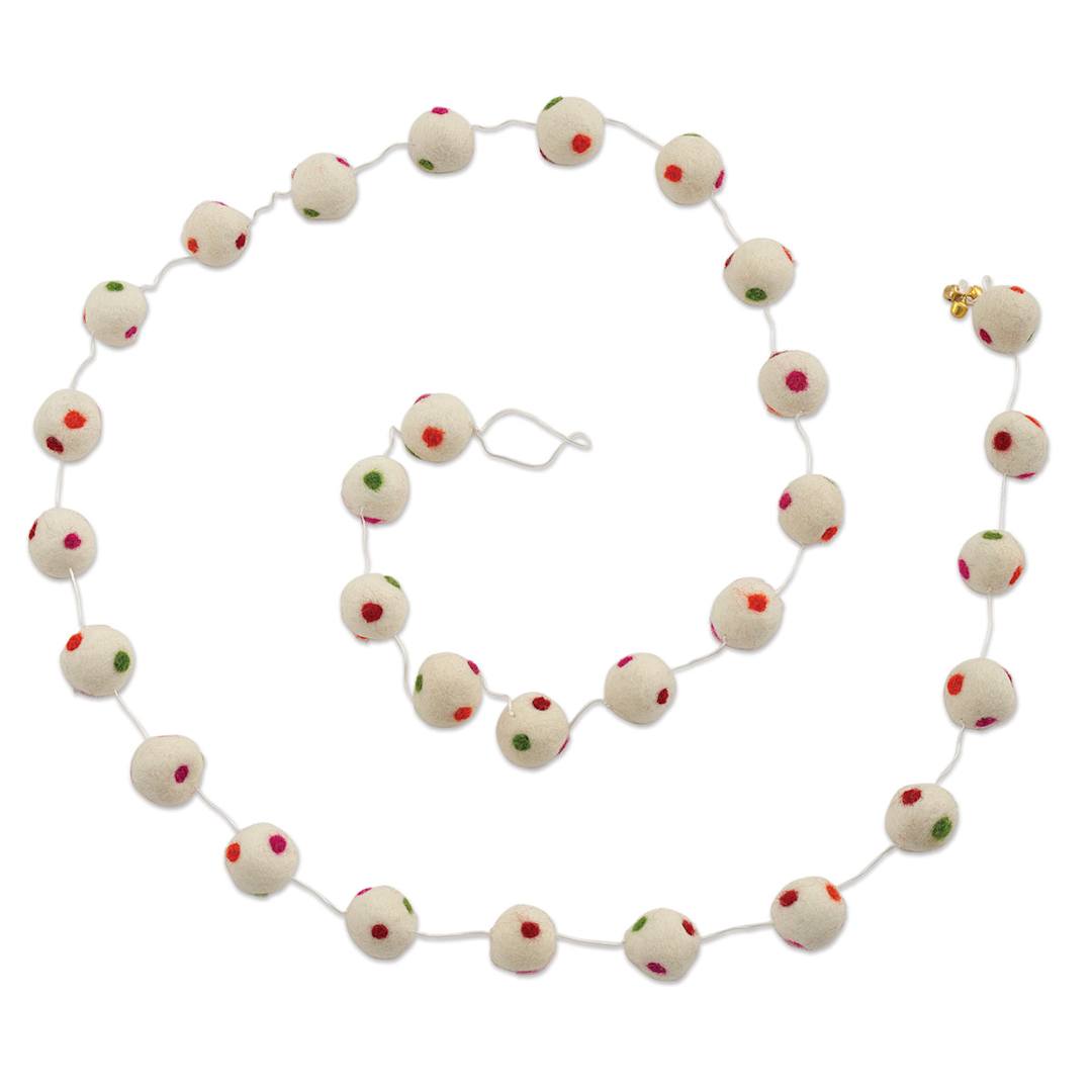 Open in modal - Giftsland Felt Pom Pom Garlands - Garland of large Cream Color with Dots Pom Poms