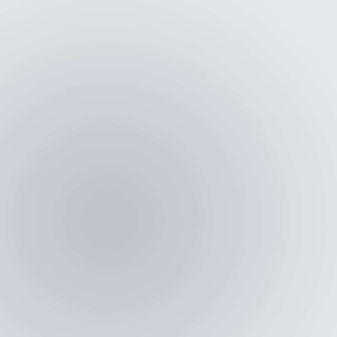 Open in modal - Crescent Berkeley Metallic Cream Core Matboard - 32" x 40", Silver