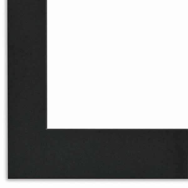 Open in modal - Crescent Select Conservation Solids Pre-Cut Mats - Closeup of Deep Black Corner
