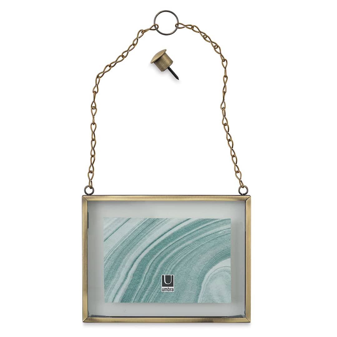 Open in modal - Umbra Hanging Photo Frame