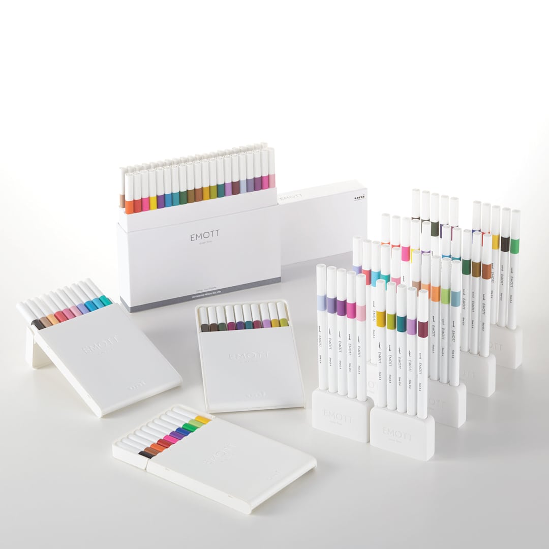 Open in modal - Uni Emott Fineliners and Sets