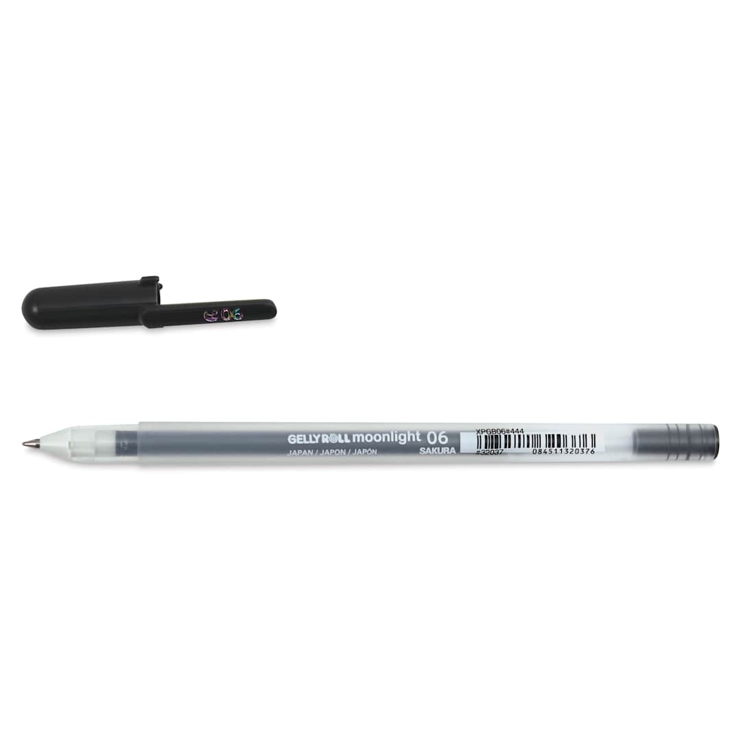 Open in modal - Sakura Gelly Roll Moonlight Pen - Cool Gray, Fine Point with cap off