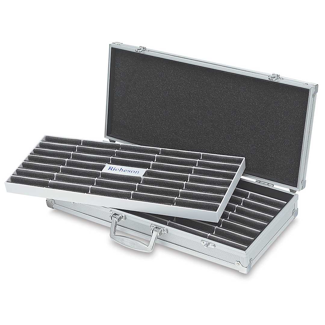 Open in modal - Richeson Roz Box - Open box showing two empty foam trays for pastel storage