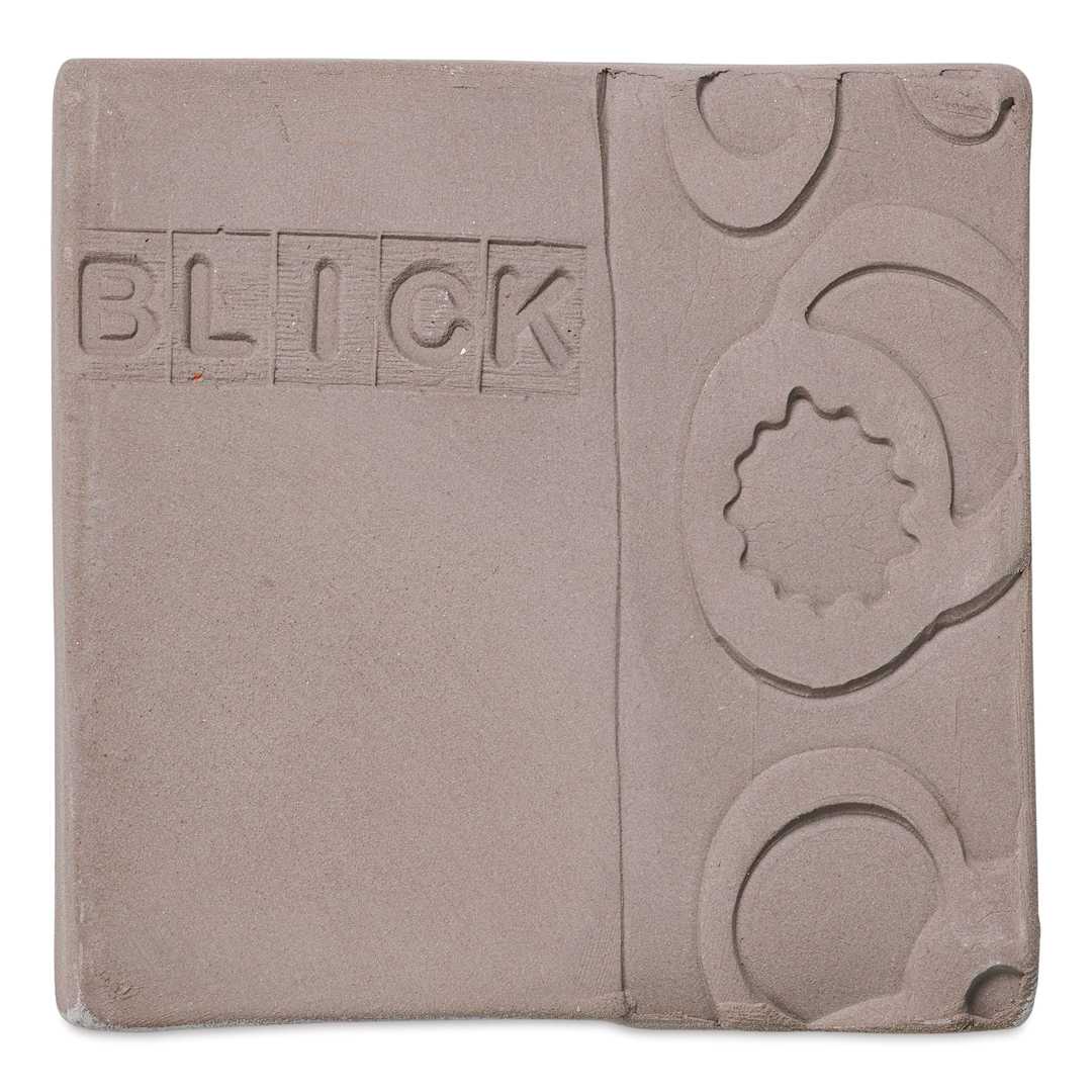 Open in modal - Blick Mid-Fire Stoneware Clay - Dark Brown, fired chip