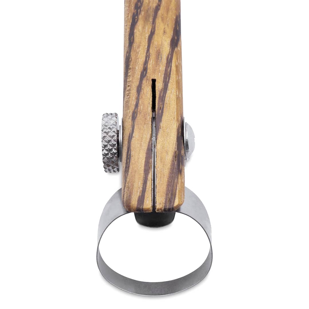 Open in modal - DiamondCore Handheld Clay Extruder - R6, Oval - close-up of tip