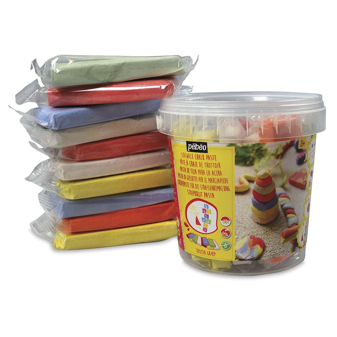 Open in modal - Pebeo Sidewalk Chalk Clay Pail - 10 Blocks of Clay shown next to Pail package