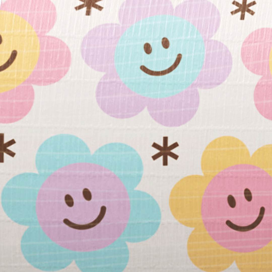 Open in modal - Duck Tape Prints - Groovy Daisies close up