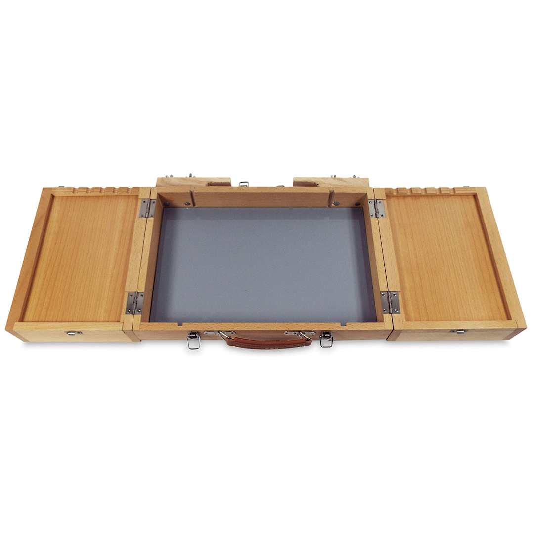 Open in modal - Guerrilla Painter Campaign Box - Front view with optional Gray palette tray