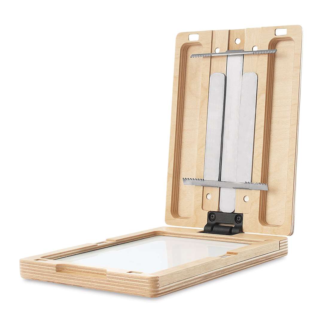 New Wave u.go Plein Air Anywhere - Pochade Box, Small | BLICK Art Materials