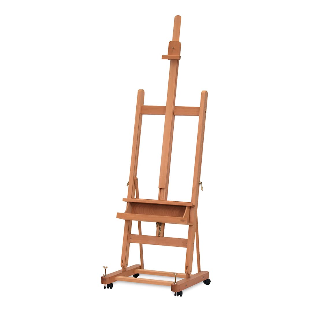 Open in modal - Mabef Artist's Easel M-06 - Front view of easel at slight angle