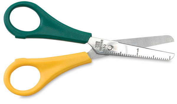 Open in modal - Snippy Original 5" Lefty Scissors - Scissors shown horizontally and slightly open

